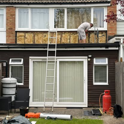 Elite Roofing team at work